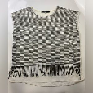 Clotheshead black and white shirt size M